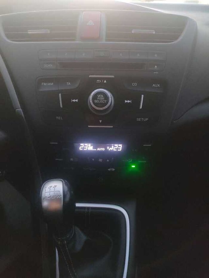 Honda Civic Civic 1.8 i-VTEC Sport